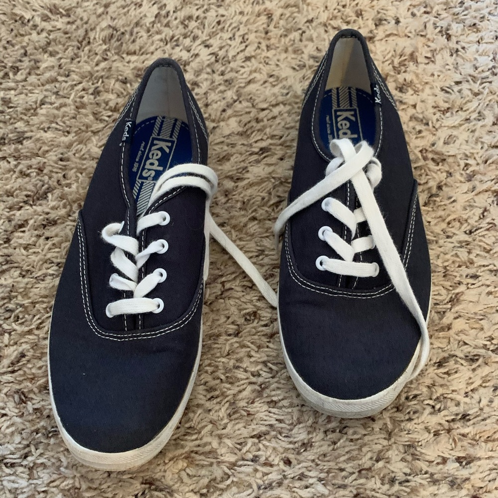 Navy blue Keds